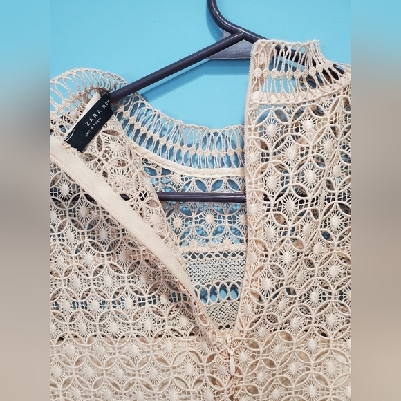 Zara Crochet Blush Pink High Neck Top. Ruffle Detail Front Lined Sz S. - Picture 4 of 9